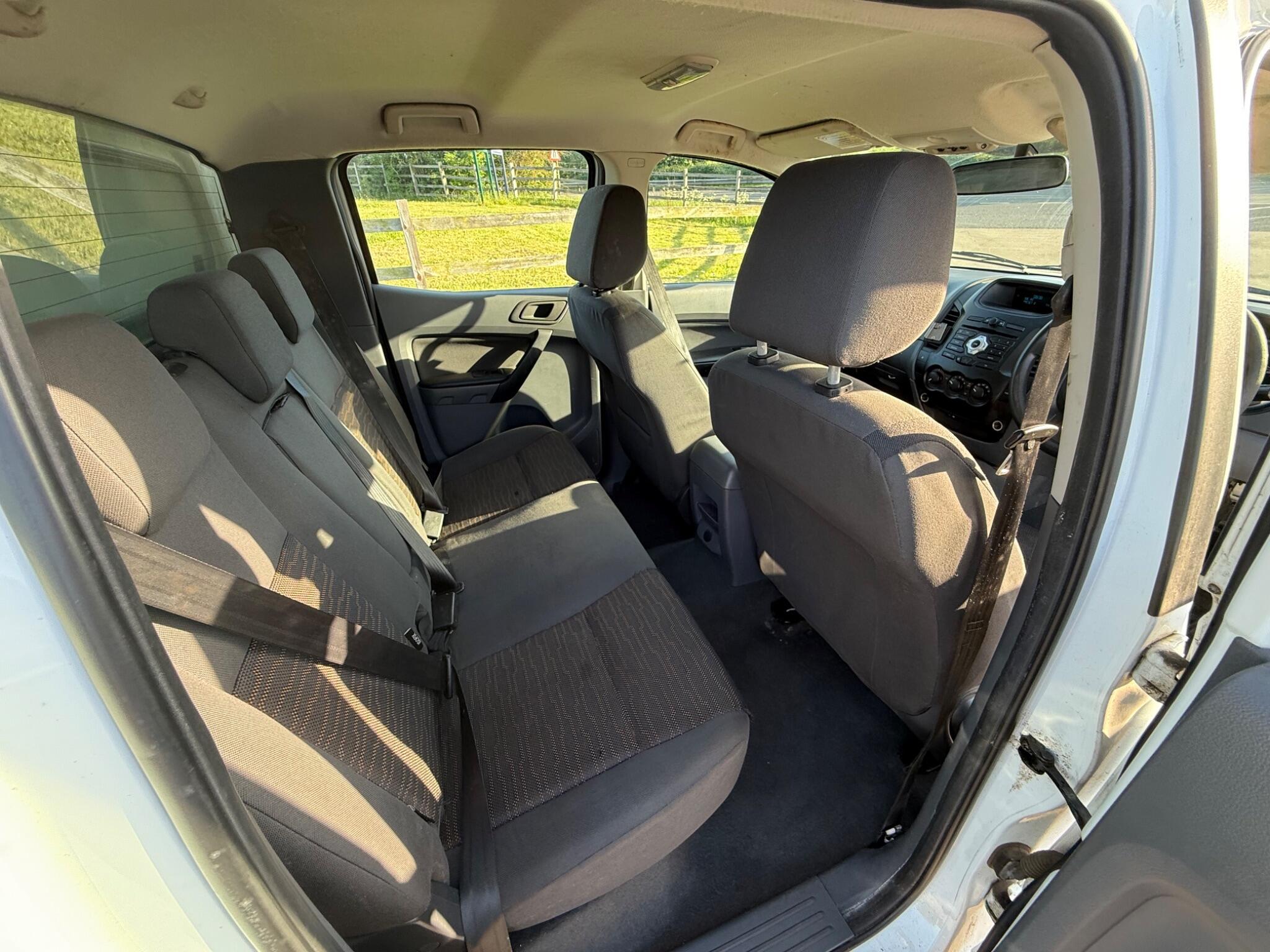 Ford Ranger 2.2 TDCi XL Super Cab Pickup 4WD Euro 5 4dr — photo 91 of 98